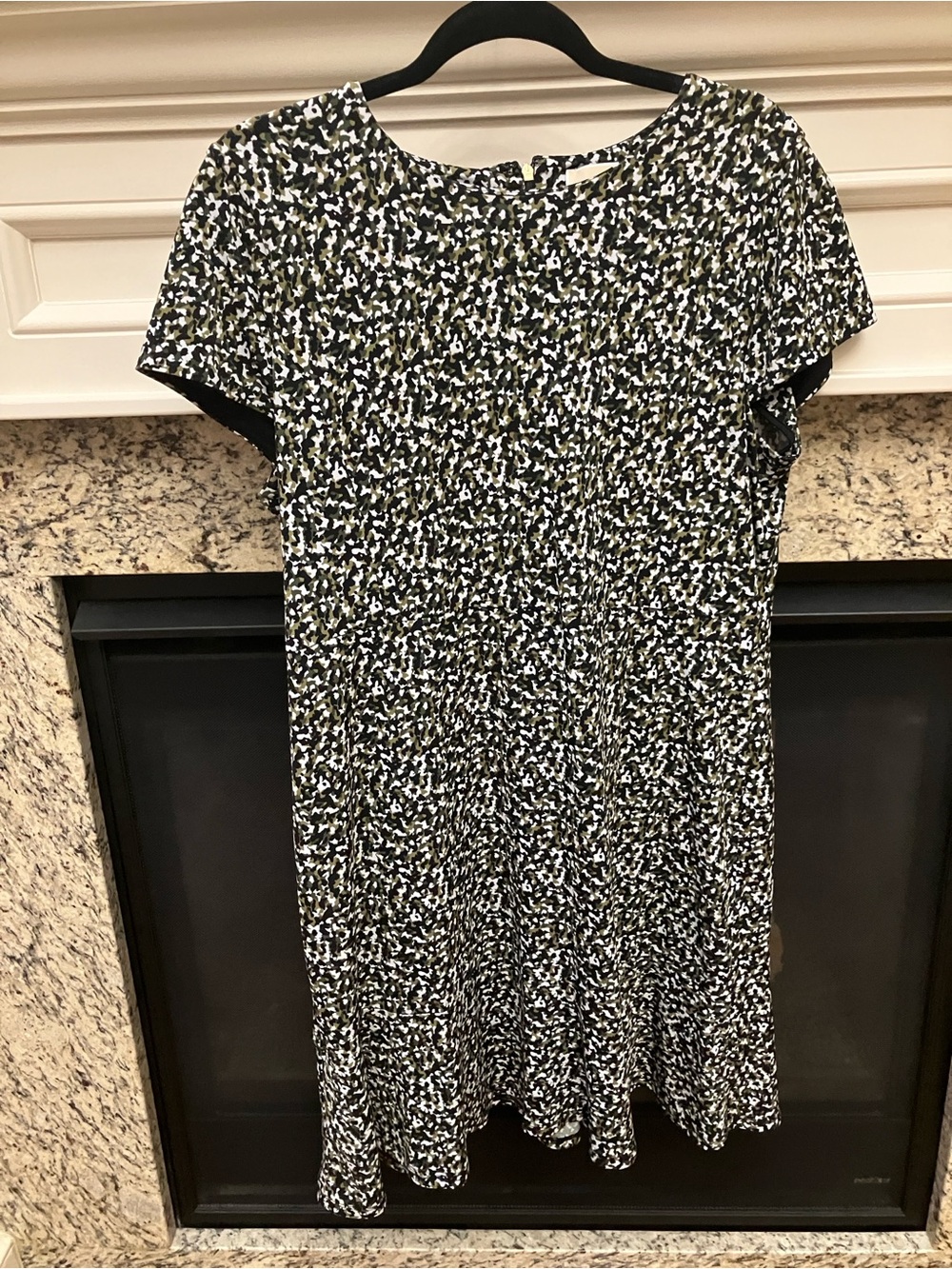 Michael Kors Black, White & Olive Speckle Knee-Length Dress